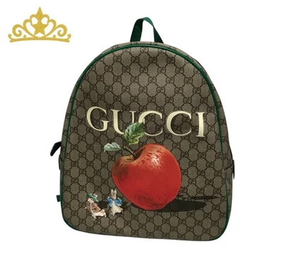 Mochila Gucci GUCCI x FACZT Peter Rabbit Apple - Imagem 1 de 4
