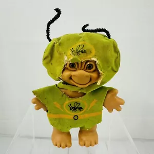 Vintage The Green Hornet Wasp Troll bambola Wishnik Uneeda 6" - Foto 1 di 15