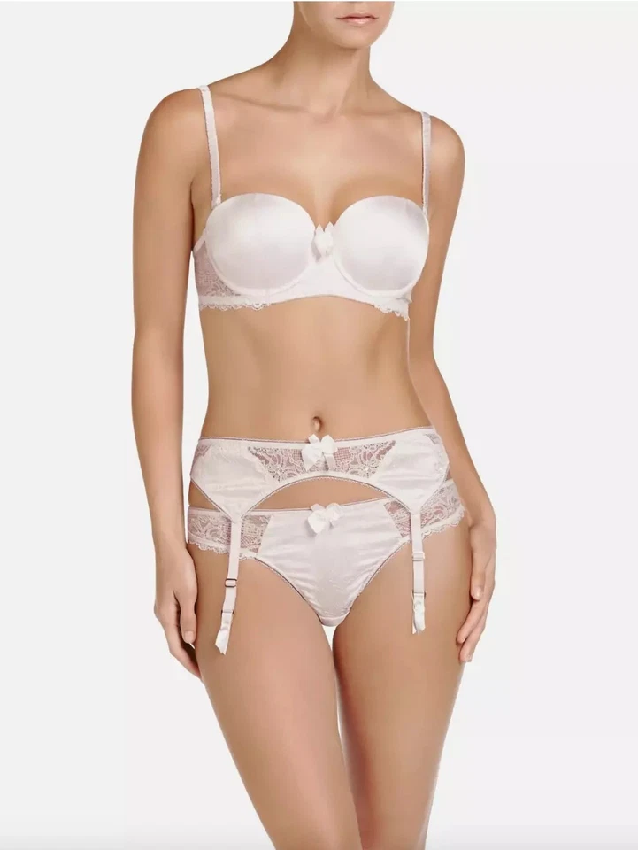 ✨Stella McCartney Tanga Panty MIA LOVE Floral Blanco Arena Crema Seda Encaje L $99 Foto 1 de 4