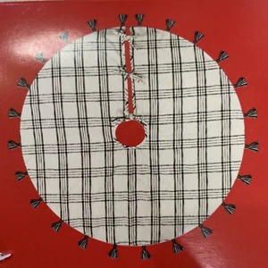 Christmas Tree Skirt Cotton Plaid Handmade 48in Elegant Tassels Decor Farmhouse - Picture 1 of 8