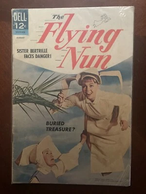 Dell Comics THE FLYING NUN #3 (1968) Sally Field Foto 1 de 4