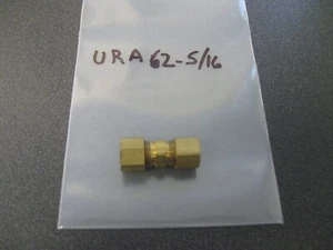 BRASS COMPRESSION 5/16 FITTING URA 62-516 JO109 - Picture 1 of 6