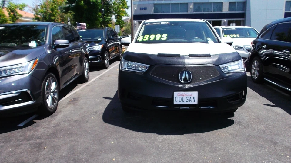 Colgan Front End Mask Bra 2pc. Fits Acura MDX Without License Plate 2017-2020 - Imagem 1 de 1