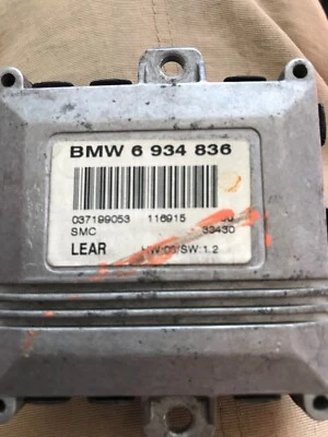 BMW LCM 325i 330i 525i 530i 545 745i 750i 760i X3 X5 OEM CONTROL DE LUZ ADAPTATIVO Foto 1 de 3