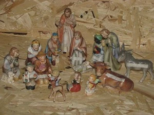 +*A012895_2, Goebel Archiv Muster, Krippenspiel, 16 Krippenfiguren - Bild 1 von 1