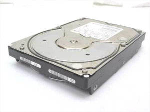 Disco duro interno IDE IBM DTTA-351680 16,8 GB 3,5" (para pieza) - Imagen 1 de 3