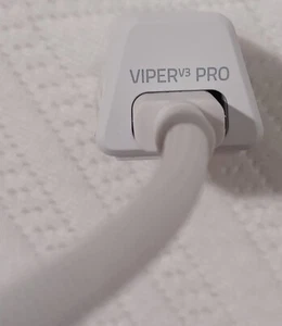 WHITE RAZER VIPER V3 PRO (ONLY THE MOUSE CORD AND DONGLE) READ DESCRIPTION - Photo 1/2