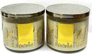 ☃️2 Bath & Body Works WINTER 3 Wick Candle ☃️ - Picture 1 of 2