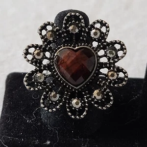 Silver Tone Cocktail Ring W/Brown Heart Shaped Stone 7 Adjustable J3-1536 - Imagen 1 de 4