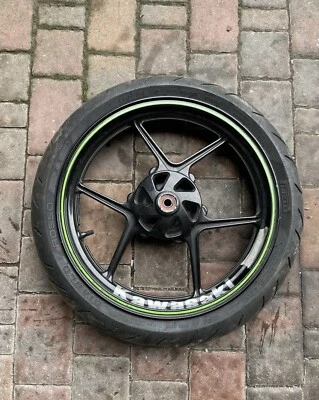 Ruota Cerchio Anteriore Kawasaki ZX 250 R 08/12 - Immagine 1 di 4