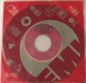 Three Dog Night, The Show Must Go On / On The Way Back Home, 1974 Mexican 7" CS. - Picture 1 of 4
