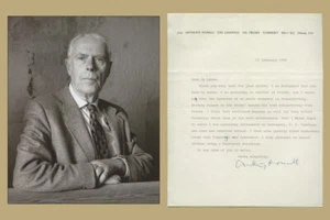 Anthony Powell (1905-2000) - English novelist - Signed letter - The Chantry 1988 - Picture 1 of 3