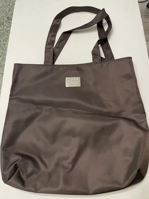 Bolso de Mano DONNA KARAN DK Grande de Nylon Marrón Foto 1 de 4