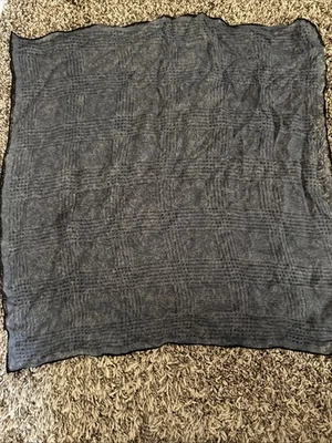 Ann Taylor真丝围巾 — 第 1/4 张图片