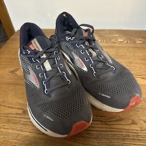 Trashed Worn Used Brooks Adrenaline GTS 22 Running Shoes Size 12.5