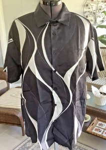NUEVO-Camisas estampadas con botones de patrón geométrico de líneas/ondas geométricas para hombre-negras - Imagen 1 de 4