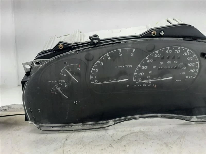 Grupo de velocímetros 4 puertas excluyendo Sport Trac MPH 00-01 EXPLORER F87Z17255FA Foto 1 de 4