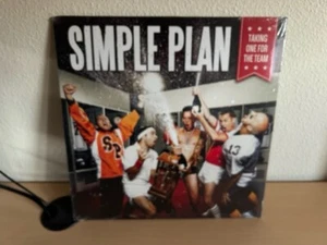 Simple Plan – Taking One For The Team. VINILO. NMINT /NMINT. PRECINTADO - Imagen 1 de 3