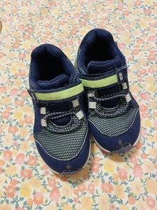 stride rite light up made2play sneakers - Picture 1 of 8