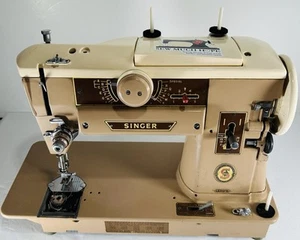 Singer 401A Sewing Machine Heavy Duty Metal For Parts or Repair Read Details - Imagen 1 de 8