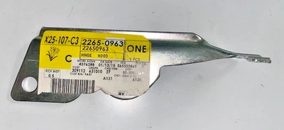 1995-2005 GENUINE GM DRIVER SIDE HOOD HINGE, NEW OEM PART, PART NUMBER 22650963 - Image 1 of 4