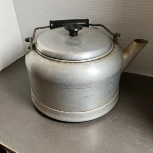 Vintage 1950s Comet Aluminum Tea Coffee Pot Kettle Wood Handle Camp Decor - Picture 1 of 7