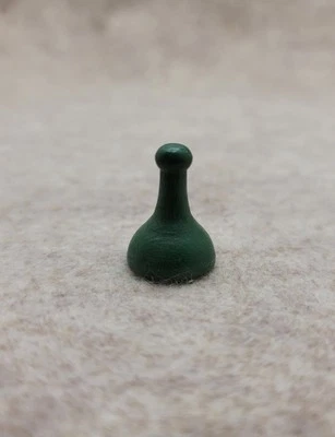 Board Game Parts: CLUE, Parker Brothers, 1960, replacement pieces - Image 1 of 2