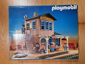 Playmobil 3770 Bahnhof Western (4034 / 4054 / 3767) - Bild 1 von 11