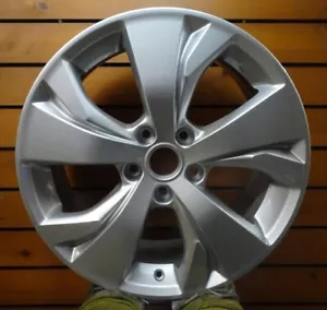 1 Recon 18x7.5 Aluminum Wheel Silver Fits 2019-2021 Subaru Ascent - 68871 - Picture 1 of 4