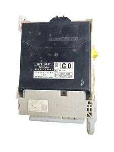 2009 TOYOTA IQ ORIGINAL BODY CONTROL MODULE 89221-74050 & Fuse Box 82730-74040 - Picture 1 of 1