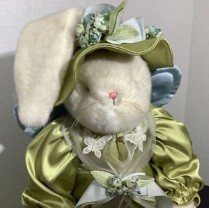 Bunnies by the Bay Bunny Beautiful Mohair RABBIT,. “Quinn” 20” collectible