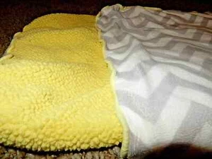 9C WOW Carter's Gray White Velour Chevron Yellow Plush Sherpa baby Crib Blanket - Picture 1 of 6