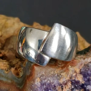Vintage Sterlingsilber breiter Bypass Bandring Größe 9 Modernist Statement Schmuck - Bild 1 von 9