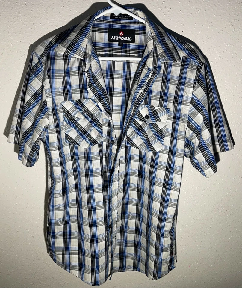AirWalk Boys Dress Shirt Color Blue Plaid Design Blue Size 18 - Image 1 of 1