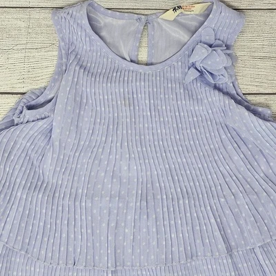 Vestido plisado lavanda con lunares H&M para niñas talla 7-8 años Foto 1 de 4