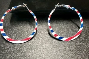 Vintage Creolen Ohrringe Patriotisch Urlaub Schmuck 1,5" rot weiß blau - Bild 1 von 3