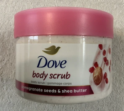 Esmalte corporal exfoliante Dove exfoliante corporal granada y manteca de karité, 10,5 oz. Foto 1 de 4