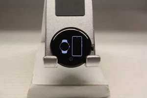 Google Pixel Watch GQF4C - 41mm - Bluetooth/Wi-Fi/GPS - Czarny - READ 002 - Zdjęcie 1 z 7