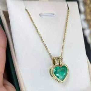 2.10Ct Lab-Created Emerald Diamond Heart Pendant Necklace 14K Yellow Gold Plated - Picture 1 of 5
