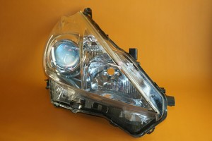 TOYOTA PRIUS V HEADLIGHT RIGHT PASSENGER 2012 2013 2014 HALOGEN REGULAR OEM