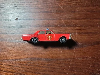 Caixa de fósforos vintage Ford Galaxie Fire Chief nº 55/59 Lesney England - Imagem 1 de 4