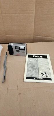 RCA CDS 1005 Digital Camera Battery Operated With Manual - Image 1 of 4