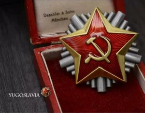 Soviet Red Star Yugoslav Republic Venus Guards Officer Cap Metal Badge - Picture 1 of 5