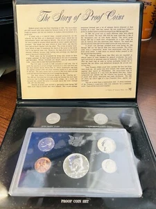 Vintage Proof Münzen 1968 mit zwei Nickel Exemplar Münze & unumzingelte Münze - Bild 1 von 11