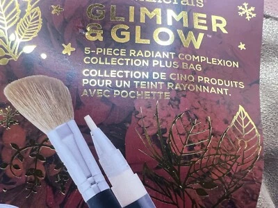 bare minerals glimmer & glow HOLIDAY BAG 5 PIECE RADIANT COMPLEXION COLLECTION - Image 1 of 3