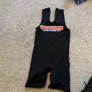 Titan Triumph Black Powerlifting Singlet  XS USPA Legal Raw Powerlifting - Picture 1 of 3