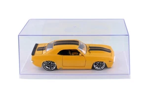 Estuche de exhibición de acrílico modelo diecast a escala 1/24 con base blanca nuevo - Imagen 1 de 4