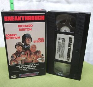 BREAKTHROUGH Robert Mitchum & Rod Steiger 1979 sequel WW2 Cross of Iron VHS