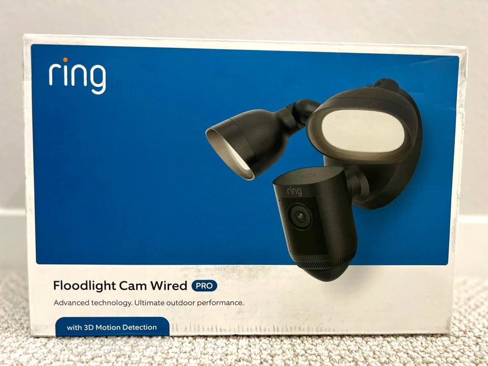 Ring Floodlight Cam Wired Pro - Black