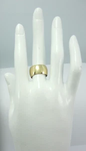 STUNNING 14K YELLOW GOLD WIDE WEDDING BAND/RING (SIZE 5.5) 7.9G - Picture 1 of 5